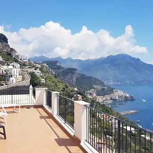 2* Aparthotel Hills